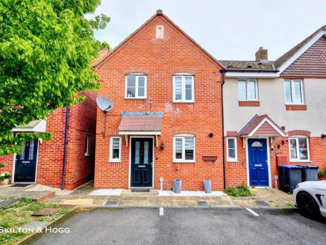 House for sale in Ashby Fields, Daventry