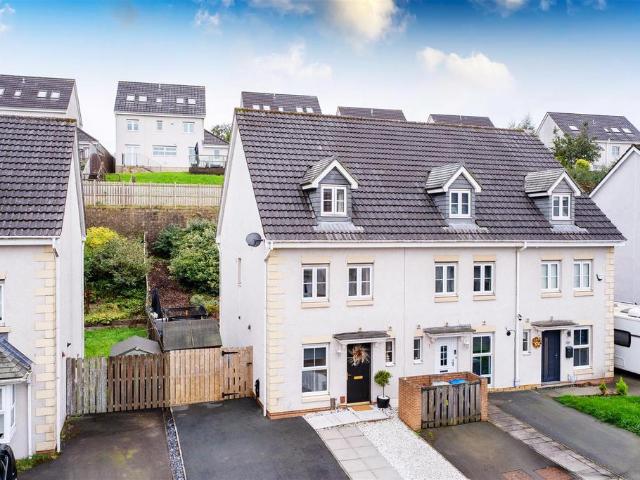 House for sale in Eastfield, Cambuslang