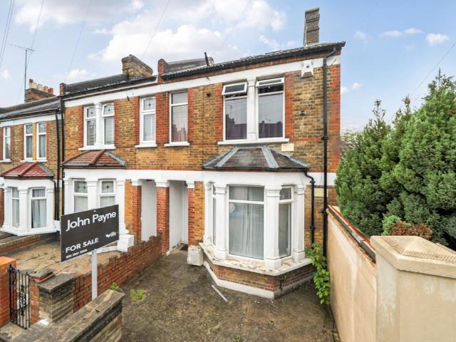 House for sale in Royal Borough of Greenwich, Greater London