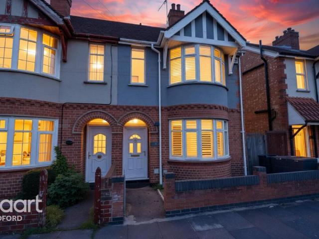 House for sale in South End, Bedford
