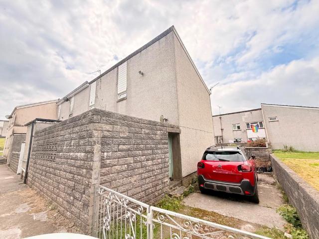 House for sale in Bettws, Wales