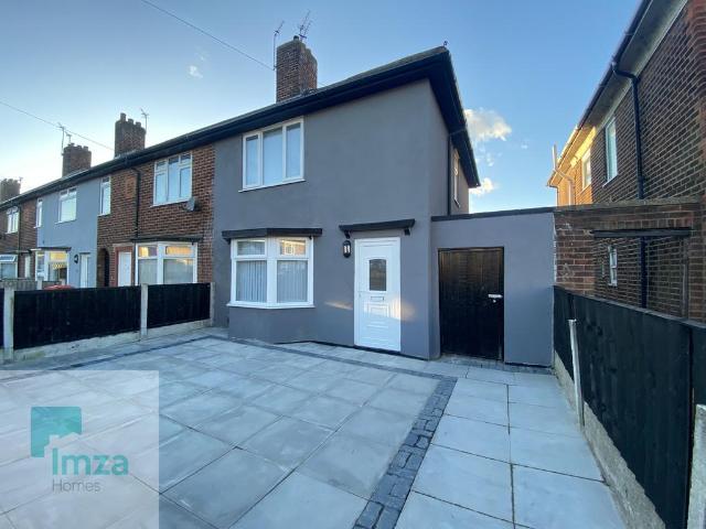House for sale in Calderstones