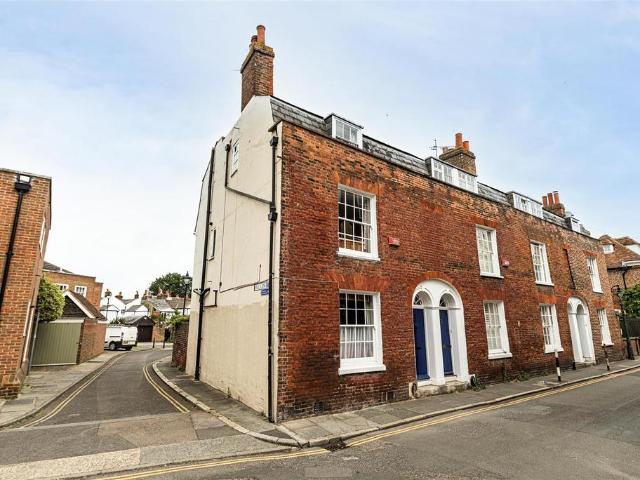 House for sale in The King's Mile, The Bridge
