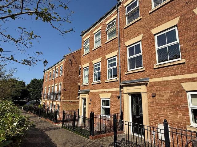 House for sale in Westoe, South Shields