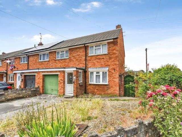 House for sale in Chippenham, Wiltshire