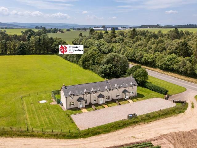 House for sale in Balbeggie, Scotland
