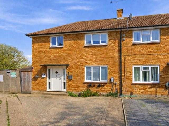 House for sale in Frogmore, Five Acres