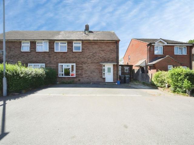 House for sale in Farley Hill, Spring Park