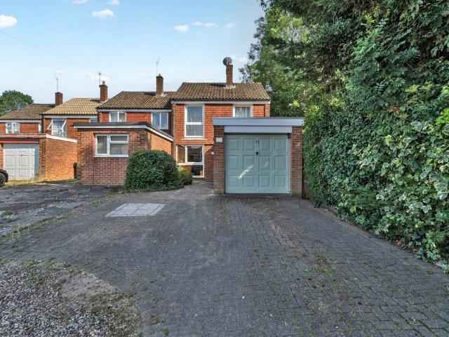 House for sale in Crofton, Greater London