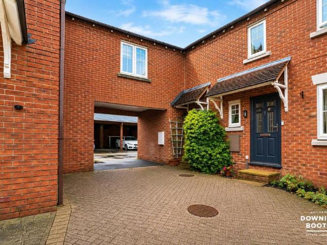 House for sale in Lichfield, Boley Park