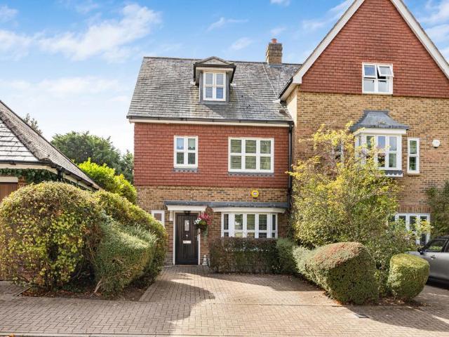 House for sale in Sunninghill and Ascot, Ascot