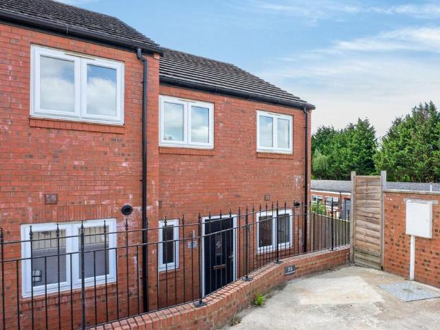 House for sale in Leisure Village, Kettering