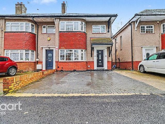 House for sale in Hayes, Greater London
