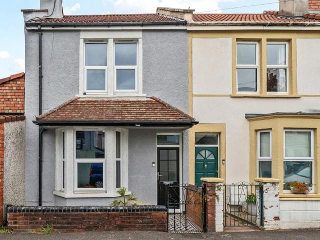 House for sale in Windmill Hill, Bristol