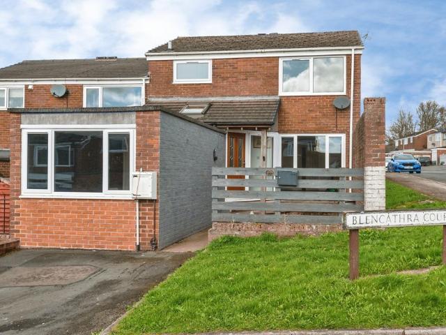 House for sale in Fell Lane