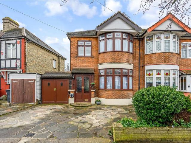 House for sale in Chadwell Heath, Isle Of Man