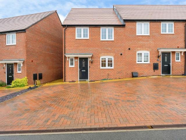 House for sale in Bedford