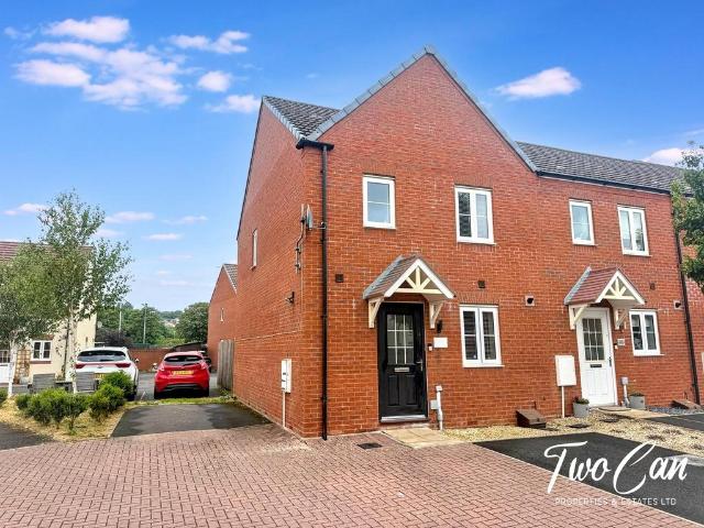 House for sale in Sandy, Llanelli