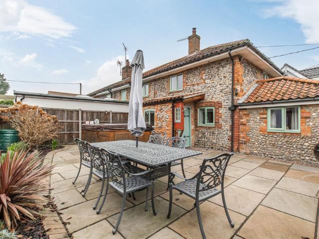 House for sale in Thorpe Market, Comers