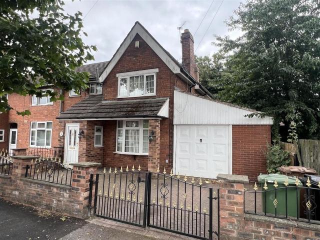 House for sale in Bloxwich, West Midlands