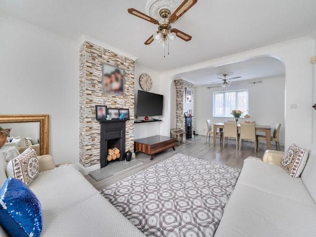 House for sale in London Borough of Lewisham, Greater London