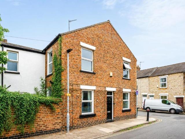 House for sale in The Groves, High Field