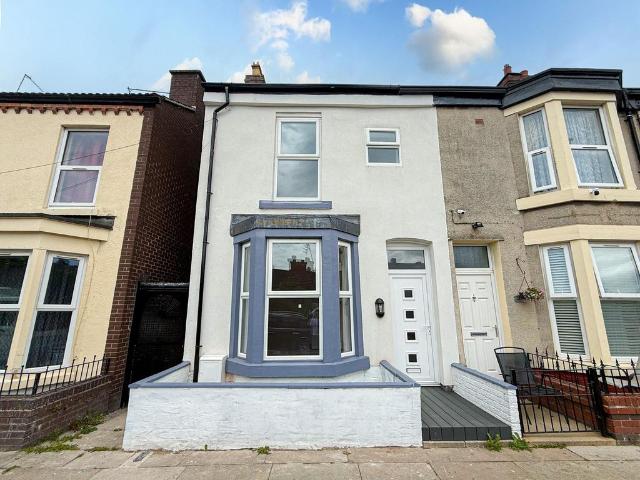 House for sale in Kensington, Calderstones