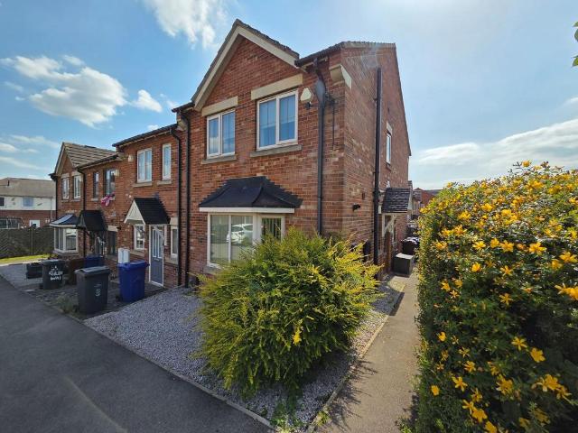 House for sale in Shafton, South Yorkshire