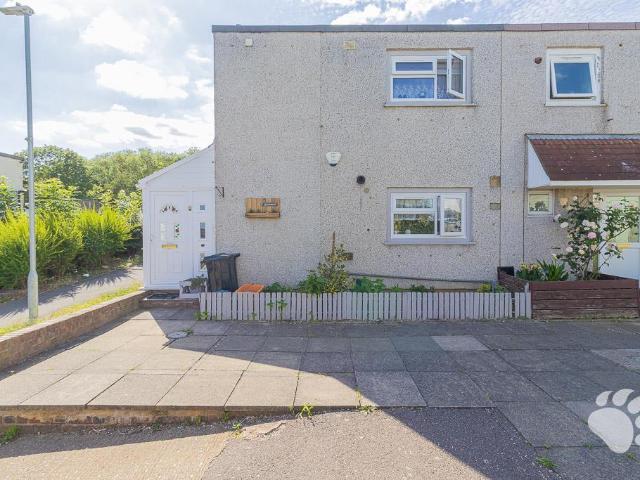 House for sale in Vange, Essex