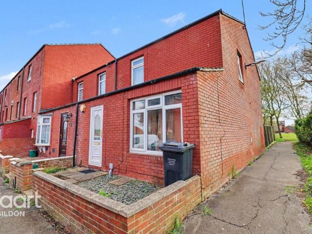 House for sale in Vange, Essex