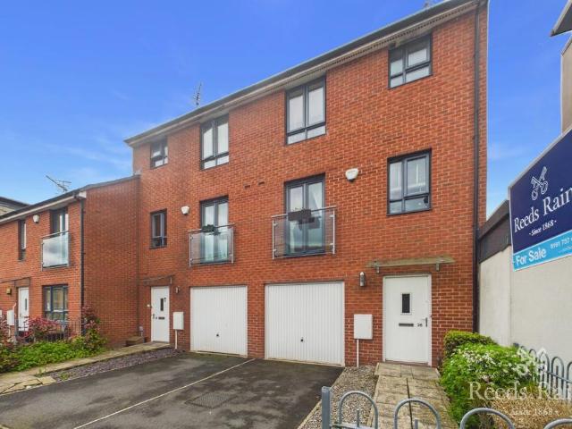 House for sale in Salford, Greater Manchester