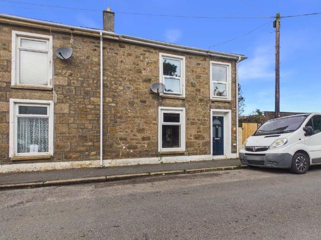 House for sale in Roseworthy, Cornwall