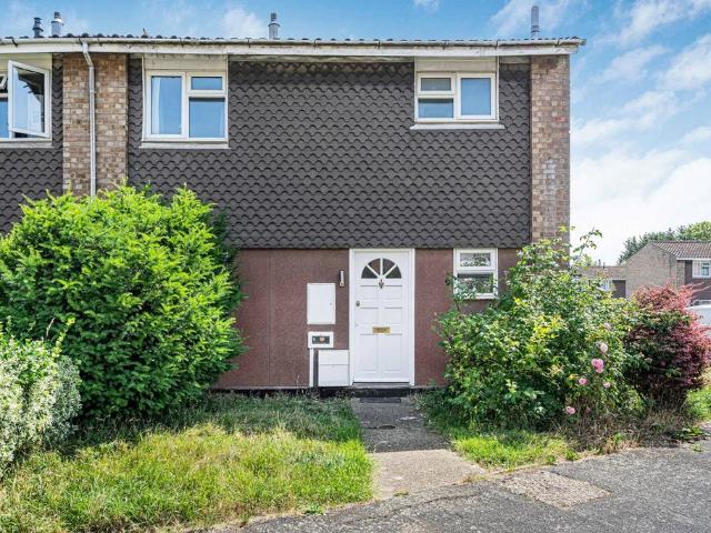 House for sale in Bellfields, Westborough