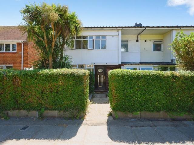 House for sale in Paulsgrove, City Of Portsmouth