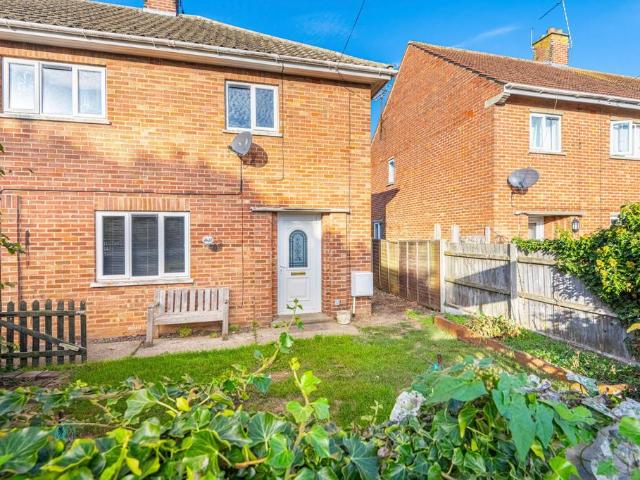 House for sale in Oulton Broad, East Suffolk