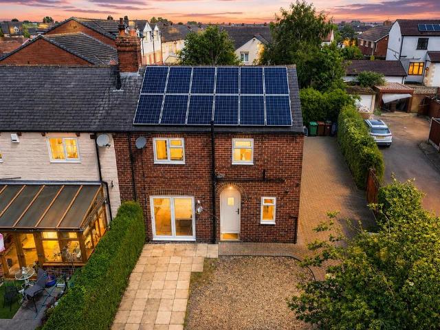 House for sale in Purston Jaglin, West Yorkshire