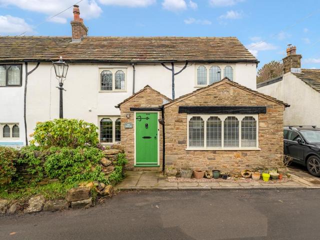House for sale in Greenheys, Greater Manchester