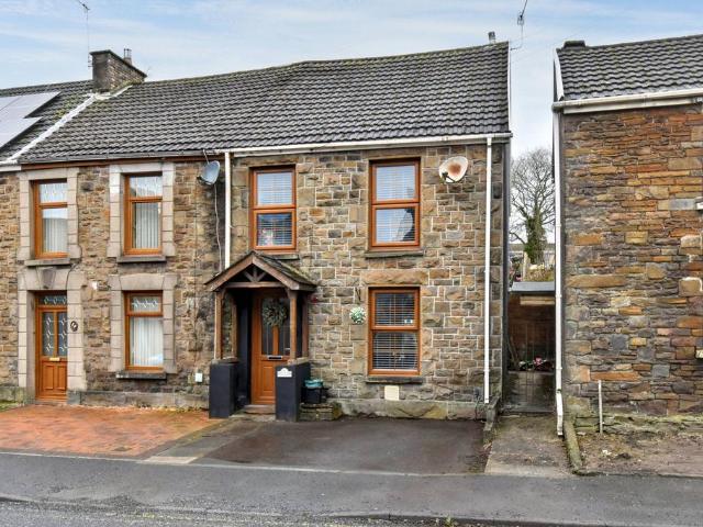 House for sale in Llangennech, Wales