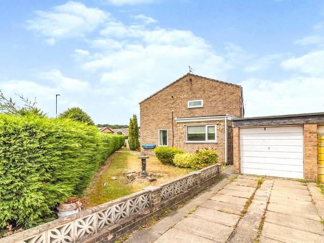 House for sale in Chapeltown, South Yorkshire