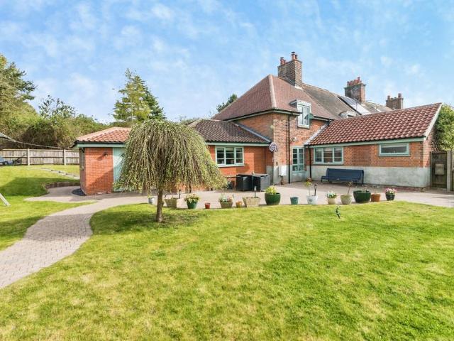 House for sale in Burgh St Peter, Norfolk