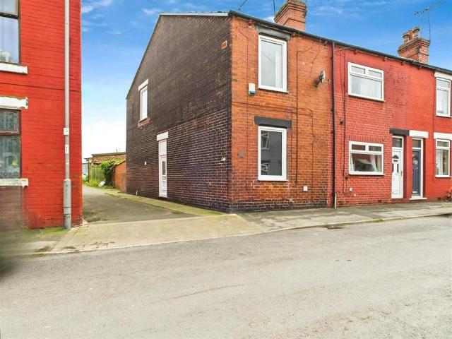 House for sale in Hemsworth, West Yorkshire