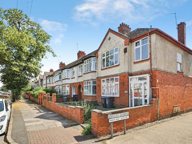House for sale in Northampton, Northamptonshire