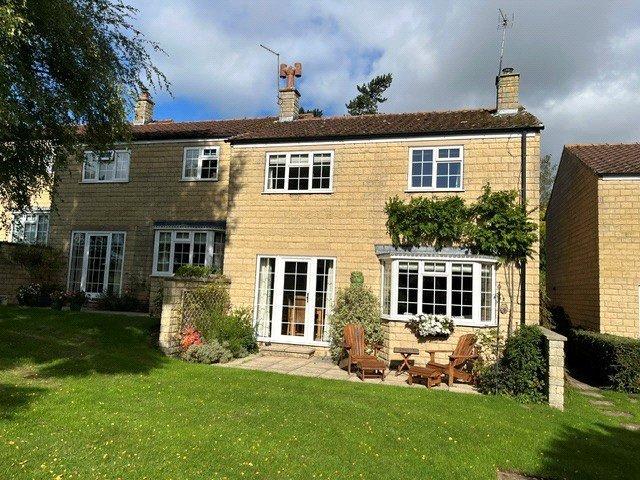 House for sale in Burton Leonard