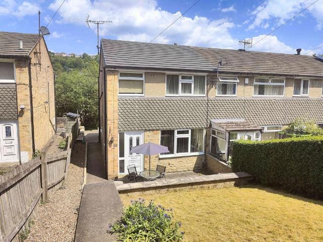 House for sale in Fountainhead, West Yorkshire