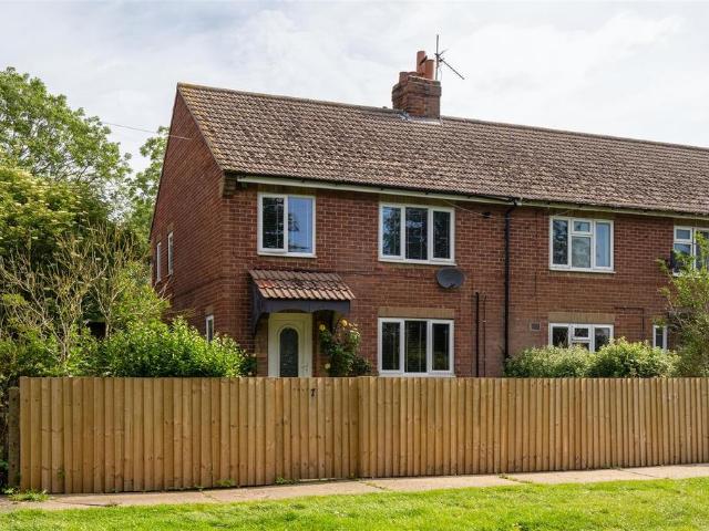 House for sale in Welwick, East Riding Of Yorkshire
