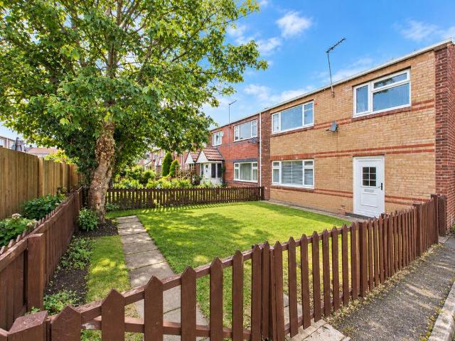 House for sale in Blacon, Chester