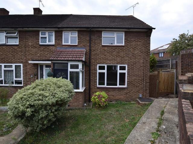 House for sale in London Borough of Havering, Greater London