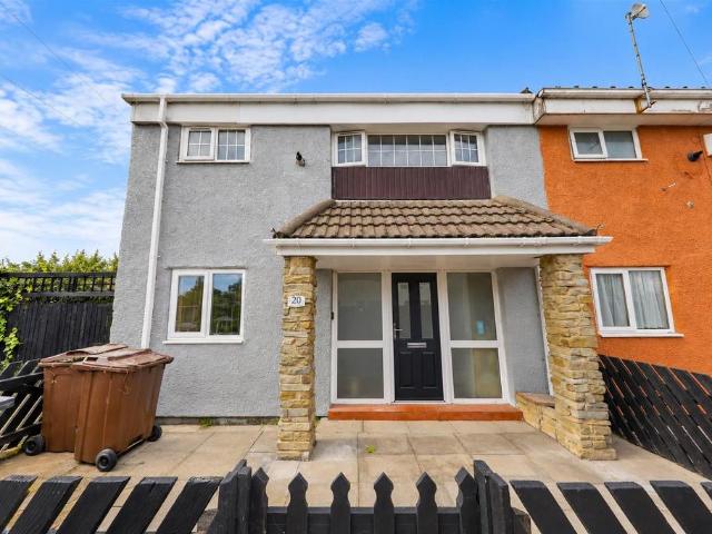 House for sale in Orchard Park, Hull