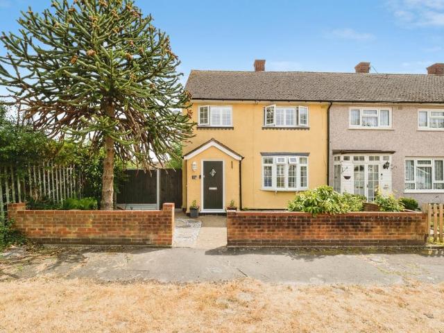 House for sale in South Ockendon, Essex