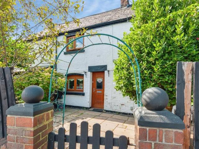 House for sale in Huyton, Knowsley